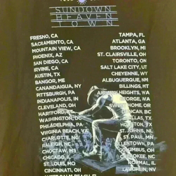 Tim McGraw 2014 Tour Tshirt size XL - Picture 3 of 7